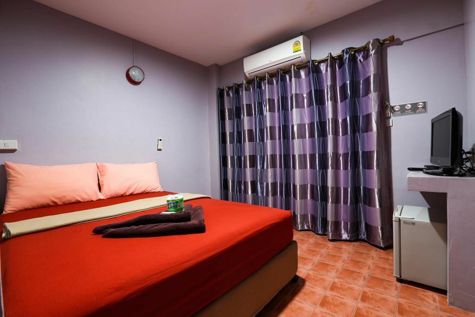 Mania Guesthouse Koh Tao Exteriör bild