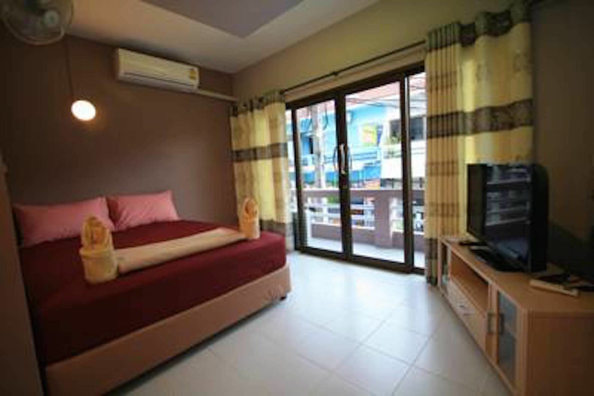 Mania Guesthouse Koh Tao Exteriör bild