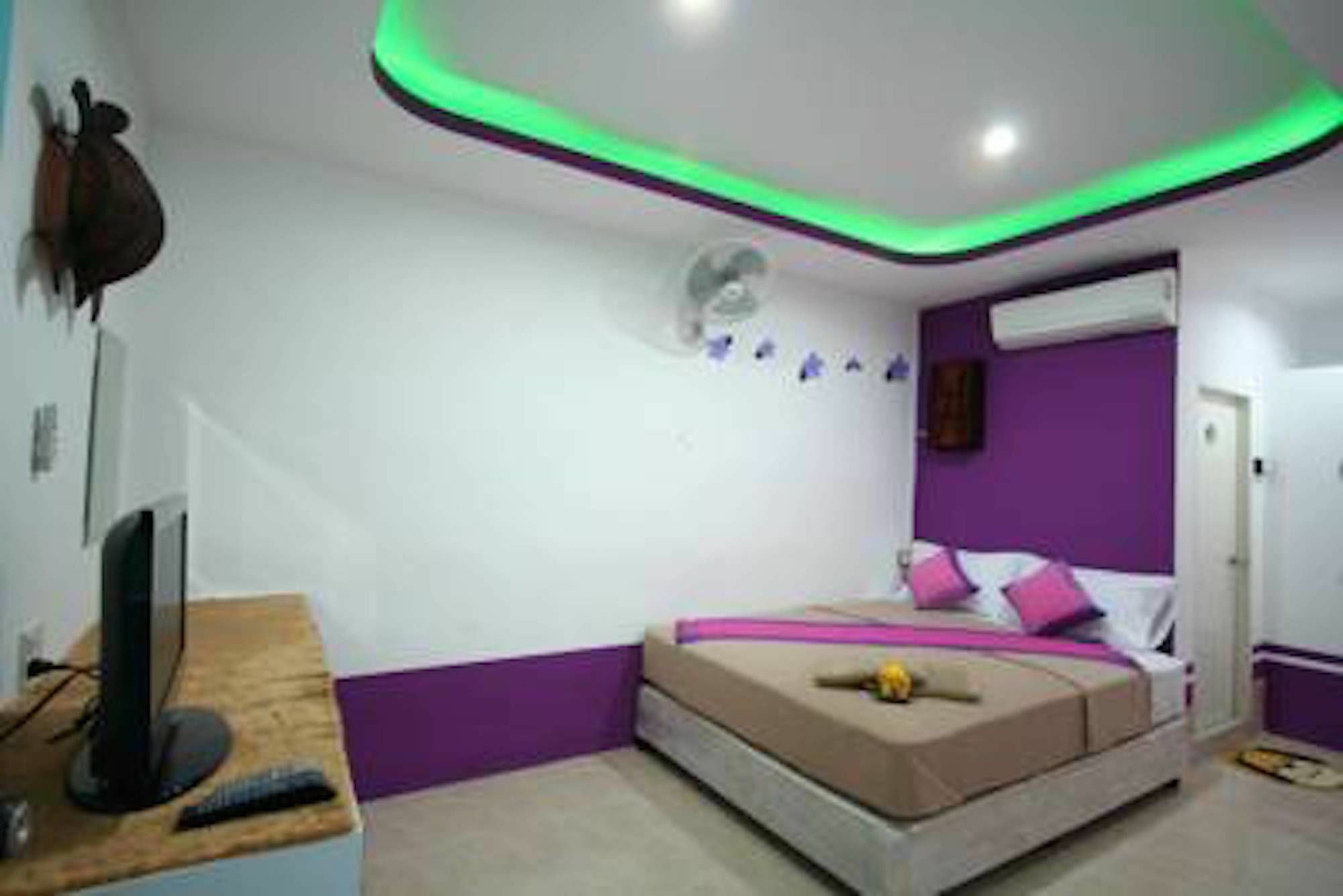 Mania Guesthouse Koh Tao Exteriör bild